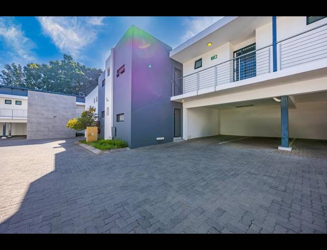 2 BEDROOM PROPERTY TO RENT IN MENLO PARK